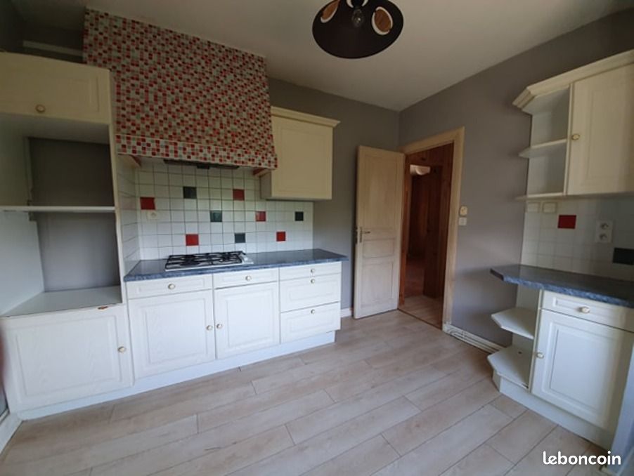 Maison 6 pièces 100 m² · à Thiviers · 100 m² · 120 000 €