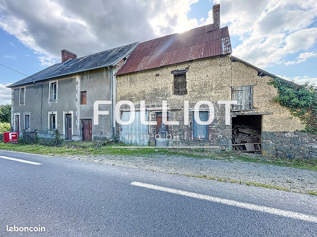 Maison 3 pièces 90 m² · à Moyon Villages · 90 m² · 22 000 €