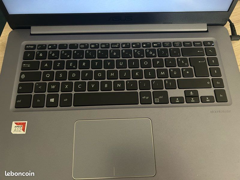 Ordinateur portable ASUS VivoBook 14” (image 3)