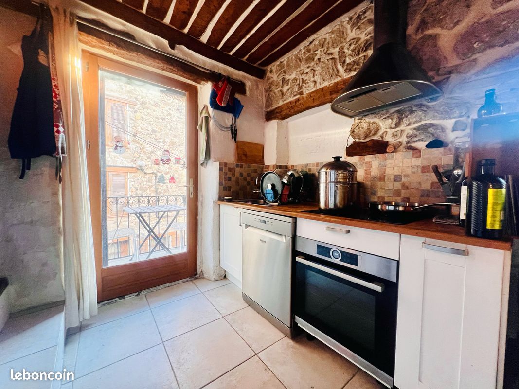 Maison 3 pièces 94 m² · à Villeneuve-Loubet · 94 m² · 329 000 €