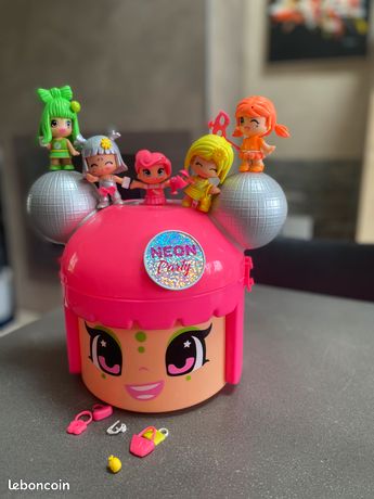 Neon Party Amazon Pinypon Around The World Una Cabeza De Pinypon