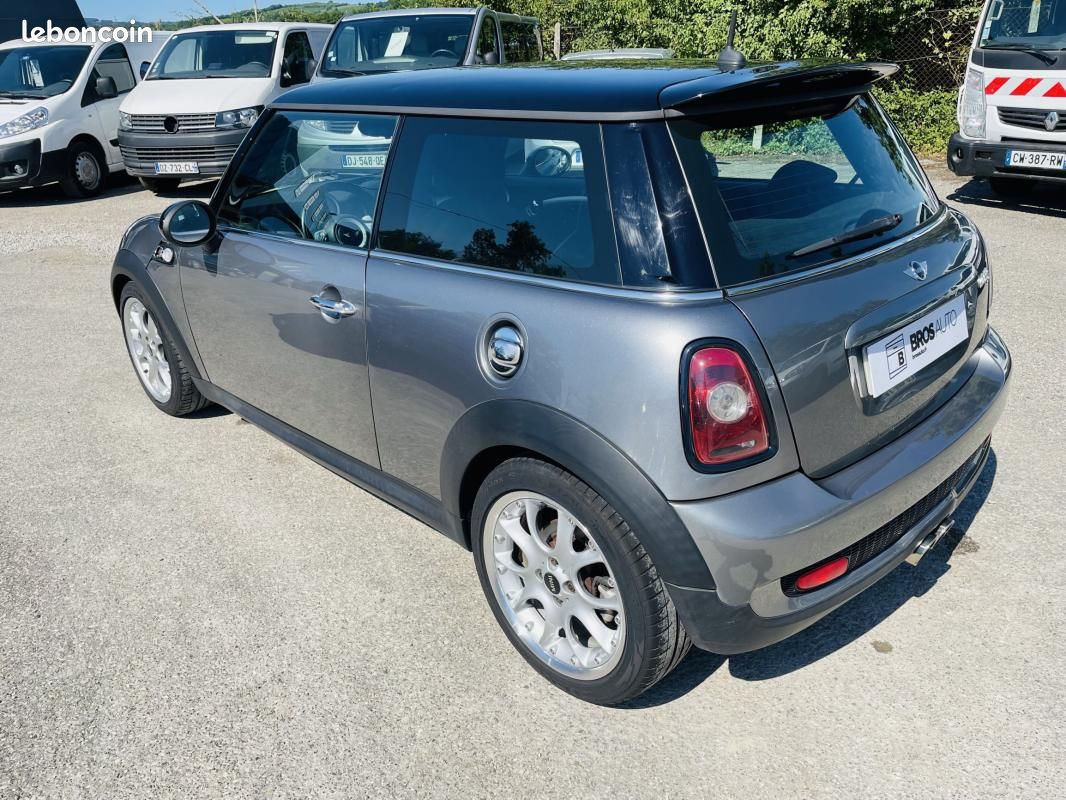 Mini COOPER S 1.6 i 175 SPORT BVA GRIS (image 8)