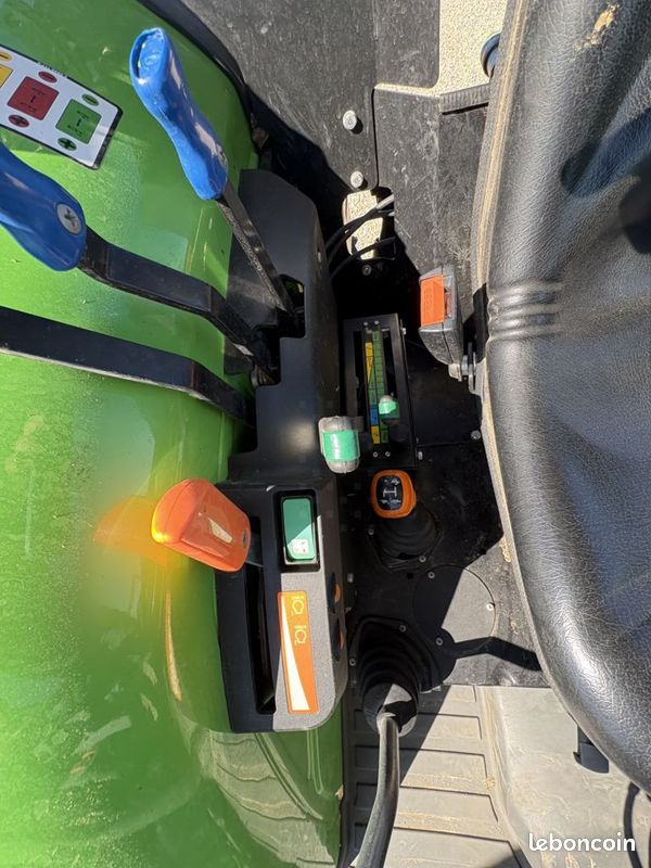 Deutz-Fahr 4090E (image 6)