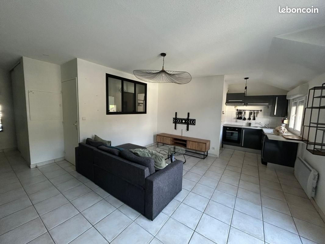 Appartement 2 pièces 48 m² · à Rumilly · 48 m² · 895 €/mois