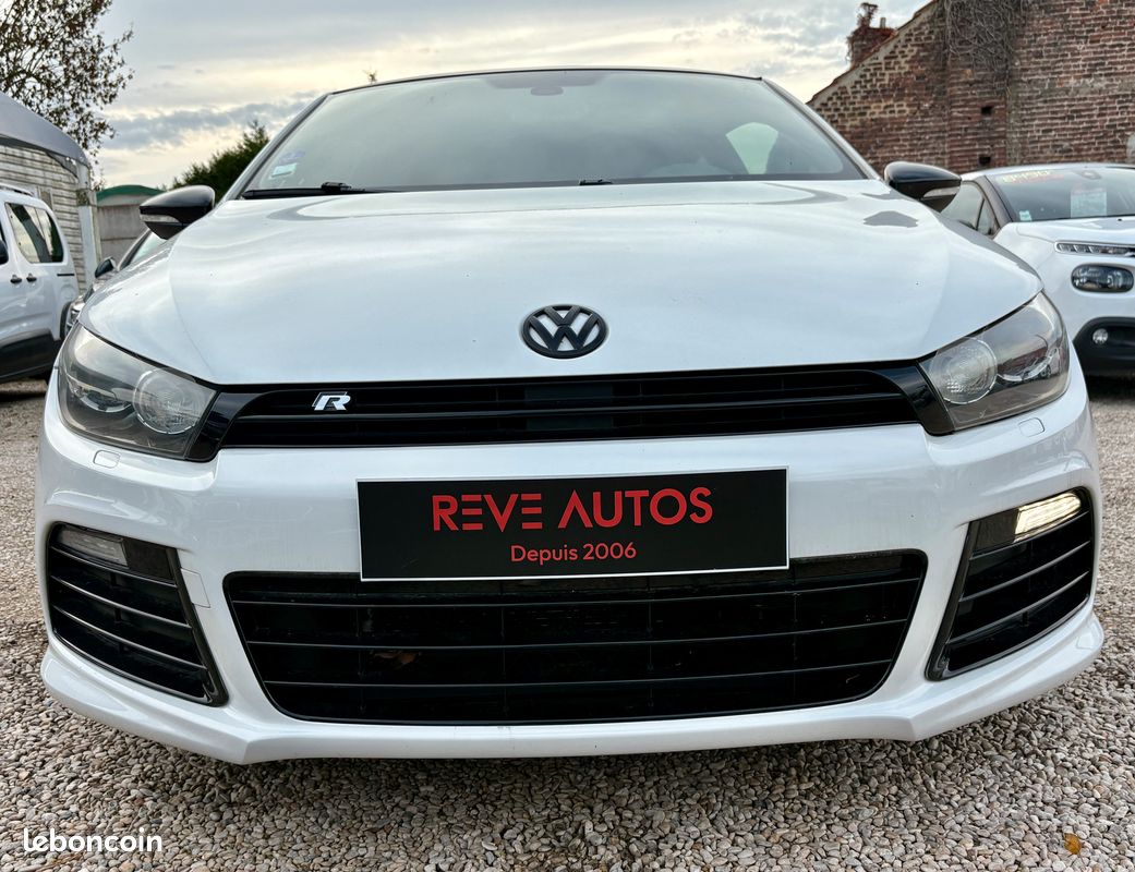VOLKSWAGEN SCIROCCO R 2.0 L ESSENCE 265 CH 04/2011 176000 KM 16990e GARANTIE 6 MOIS TOTALE REPRISE POSSIBLE (image 2)