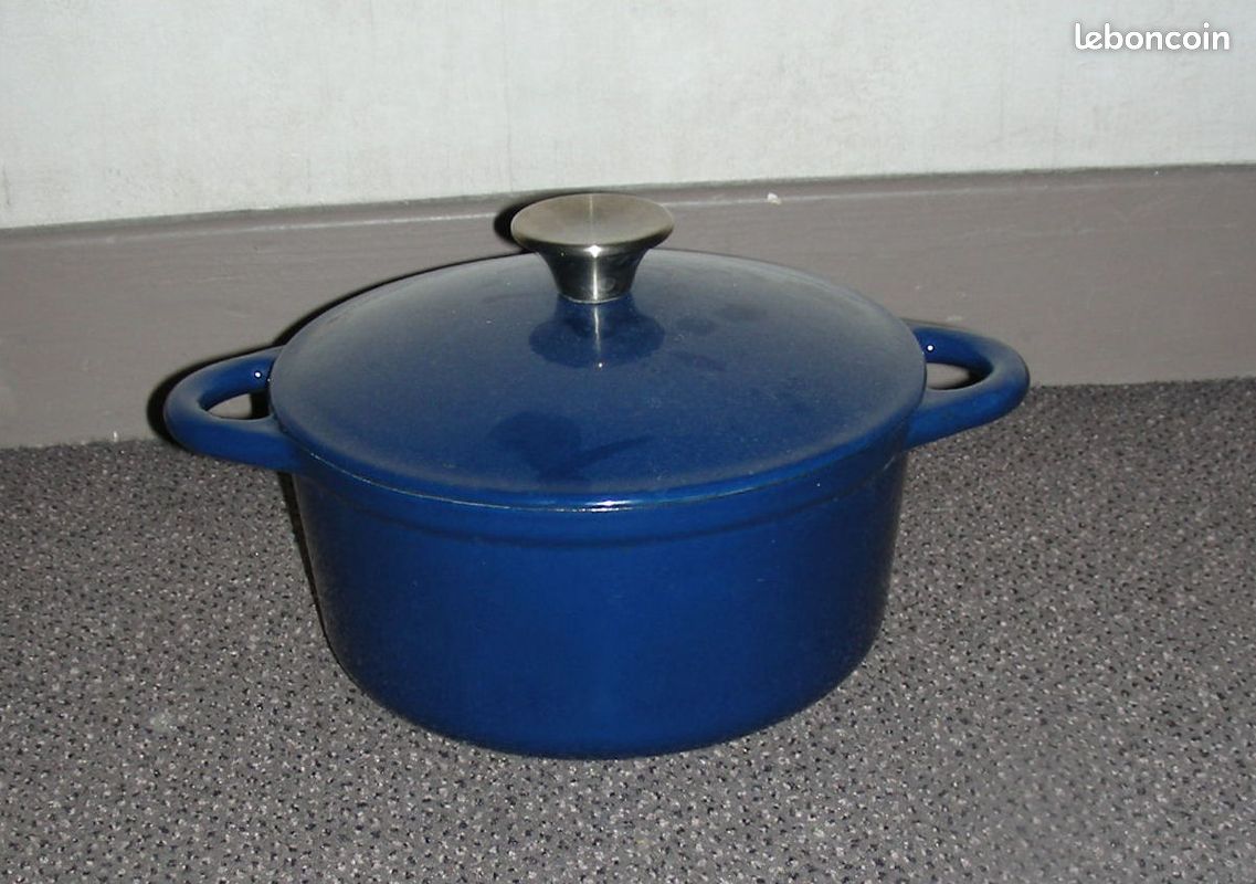 Faitout bleu foncé - neuf (image 1)