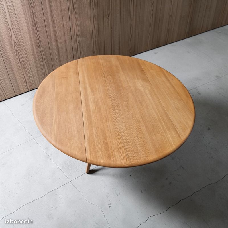 Table (image 2)