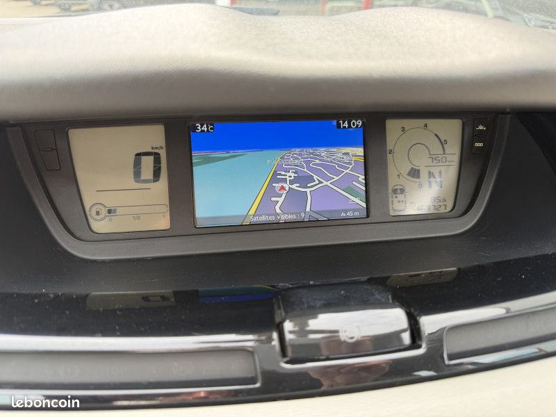 Citroen GRAND C4 PICASSO 2.0 HDI 150 FAP EXCLUSIVE BMP6 7PL (image 19)
