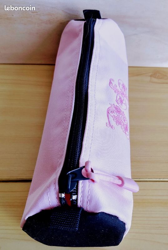 Trousse maquillage rose & blanche (image 1)