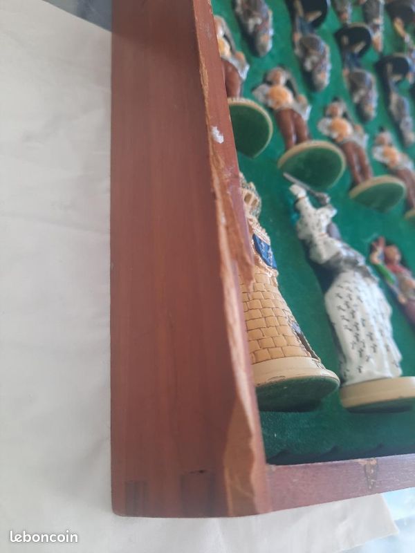 JEU D'ÉCHECS - Pièces de Jeu d'échecs en Plomb