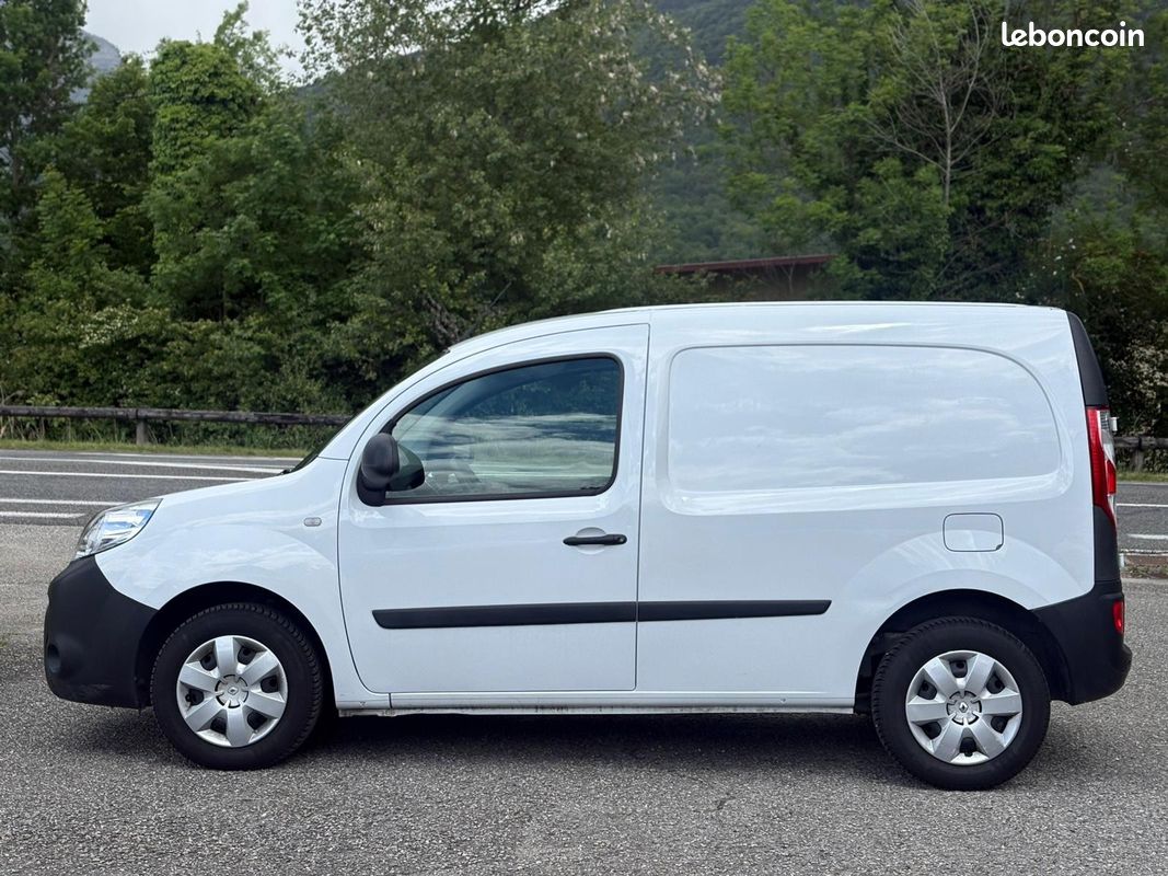 RENAULT KANGOO Blue dCi 80 Trend (image 4)