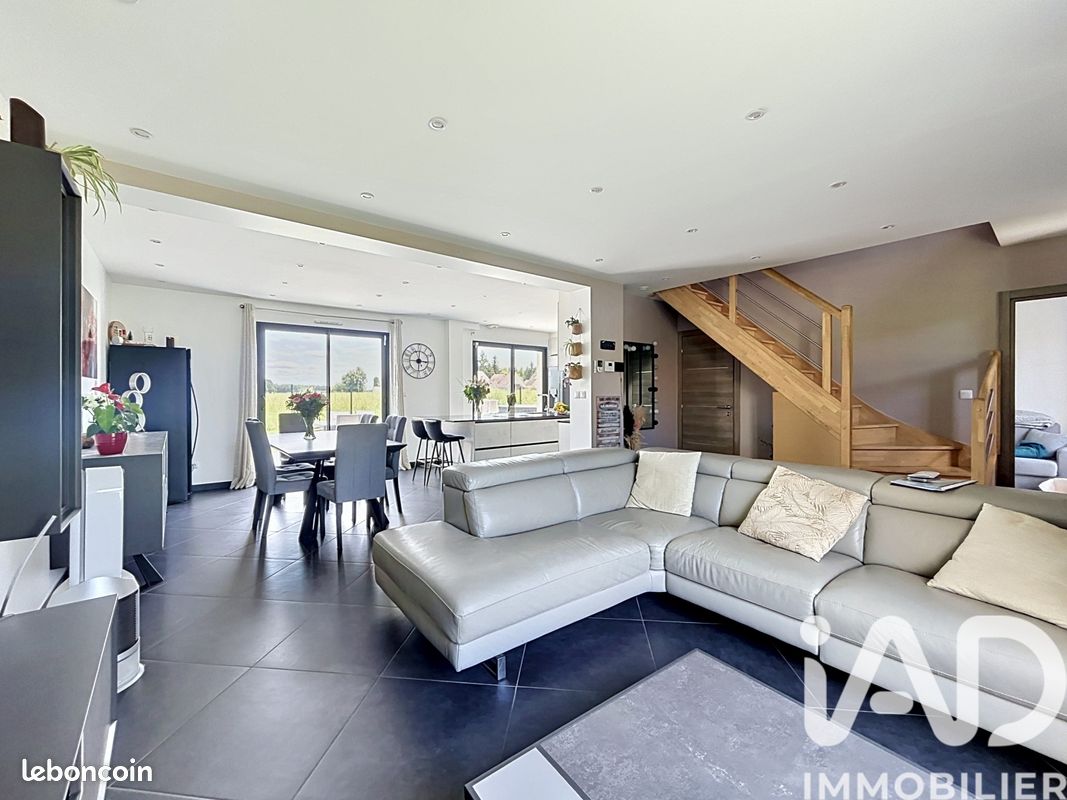 Maison 6 pièces 136 m² (image 5)