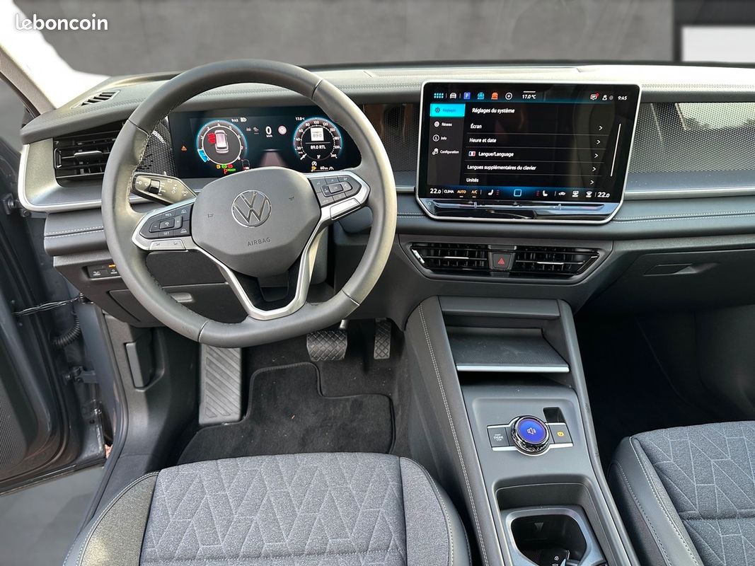 Volkswagen TAYRON 7 PLACES LIFE 30 YEARS TSI 150 DSG7 HYBRIDE - 10 KMS (image 15)