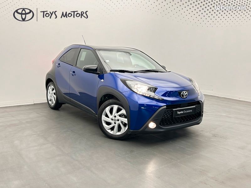 Toyota aygo x 1.0 S-CVT 72 Design (image 7)