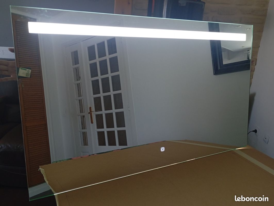 Miroir led salle de bain (image 1)