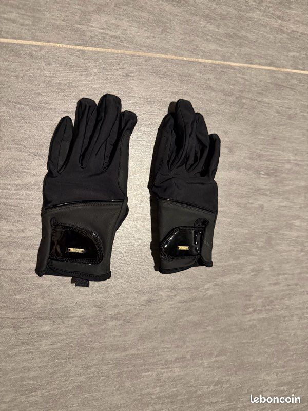 Gants Isotoner, gants Smartouch à pois femme noir | Chaussures&Maroquinerie