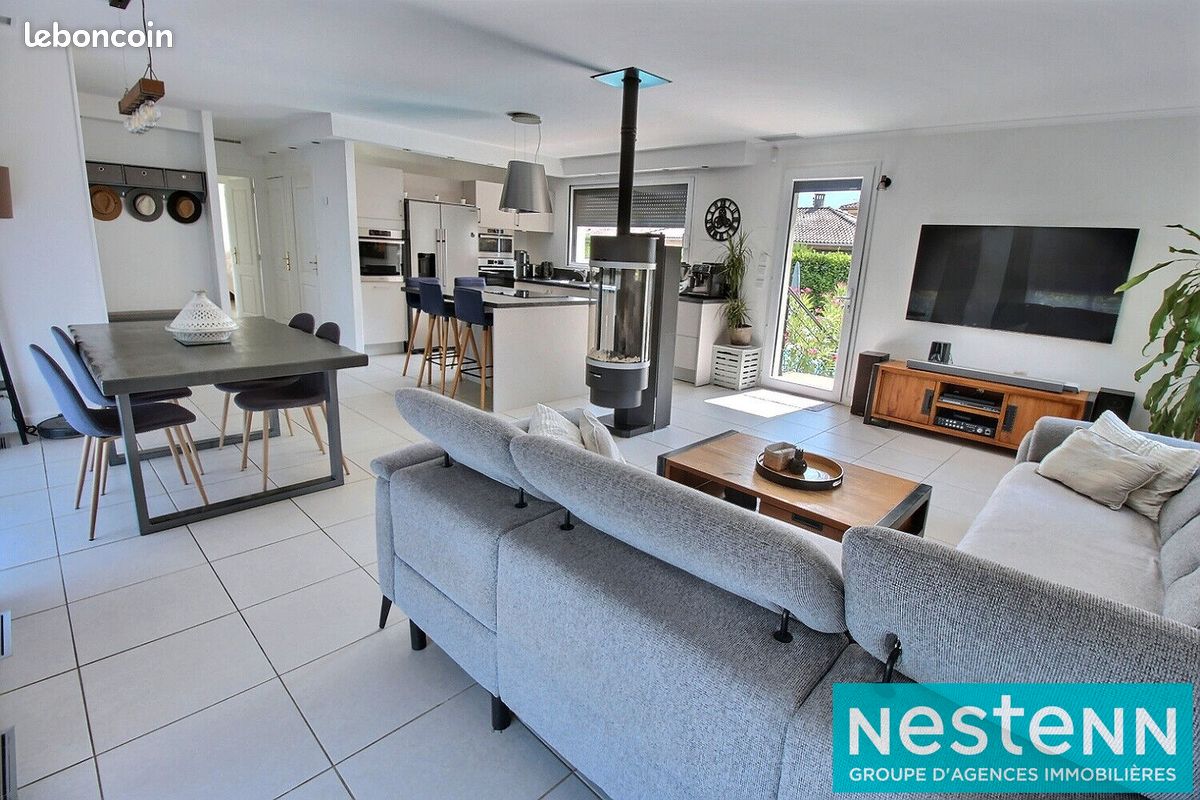 Maison 5 pièces 140 m² · à Meyzieu · 140 m² · 599 000 €