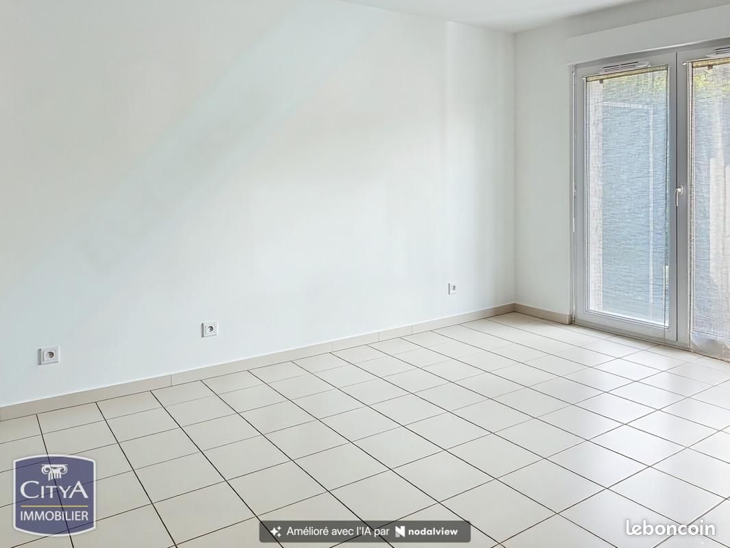 Appartement 1 pièce 33 m² · à Plaisir · 33 m² · 130 000 €