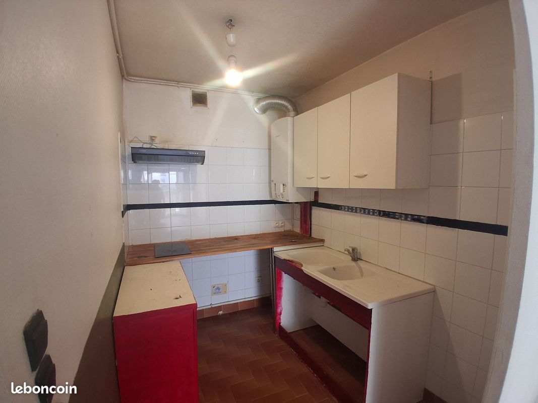 Appartement 2 pièces 48 m² · à Béziers · 48 m² · 59 000 €