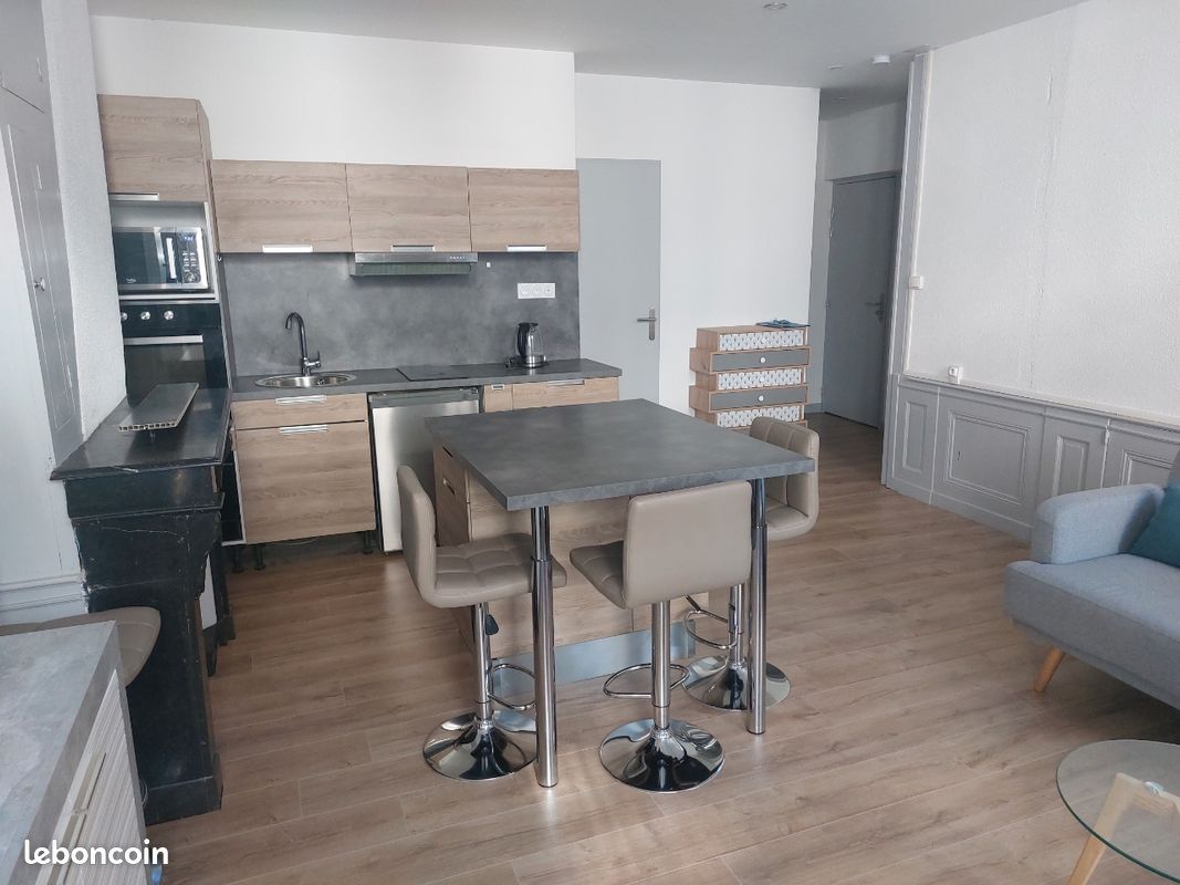 Appartement 2 pièces 41 m² · à Lons-le-Saunier · 41 m² · 650 €/mois