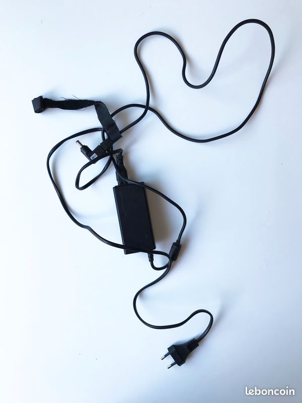 Chargeur ordinateur portable Freewave 40 w (image 1)