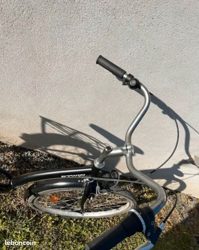 Vélo de ville (image 2)