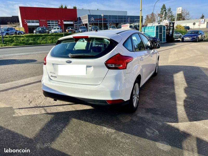 Ford FOCUS 1.5 TDCI 95CH STOP&START TREND (image 4)