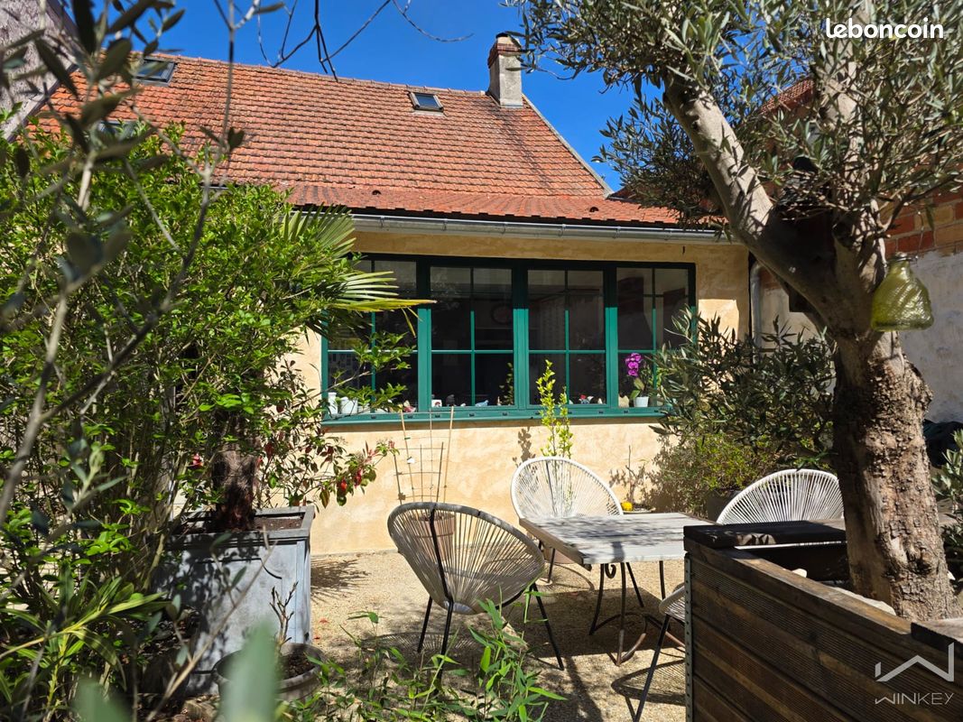 Maison 5 pièces 81 m² · à Épône · 81 m² · 230 000 €