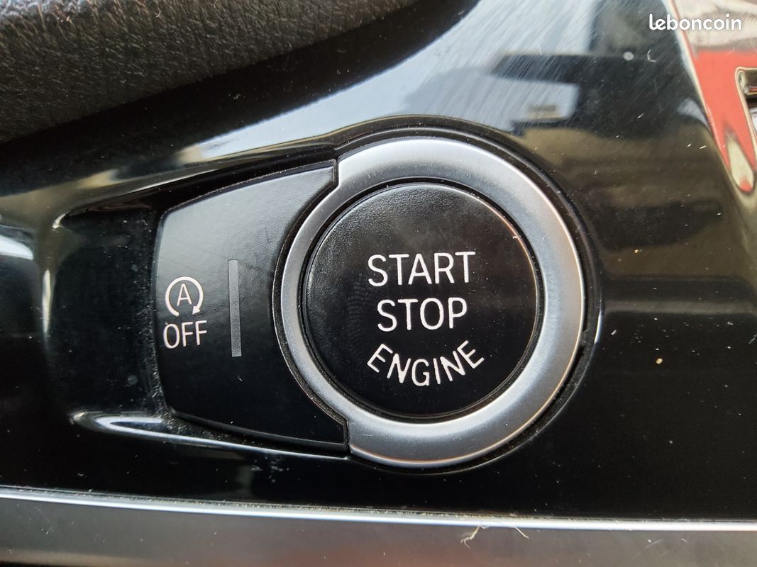 BMW X4 F26 xDrive20d 190ch xLine A (image 14)