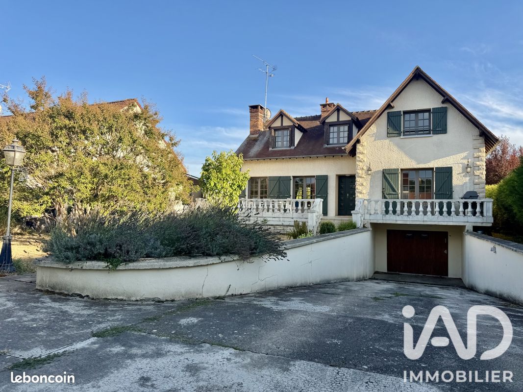 Maison 7 pièces 155 m² · à Bouville · 155 m² · 349 000 €