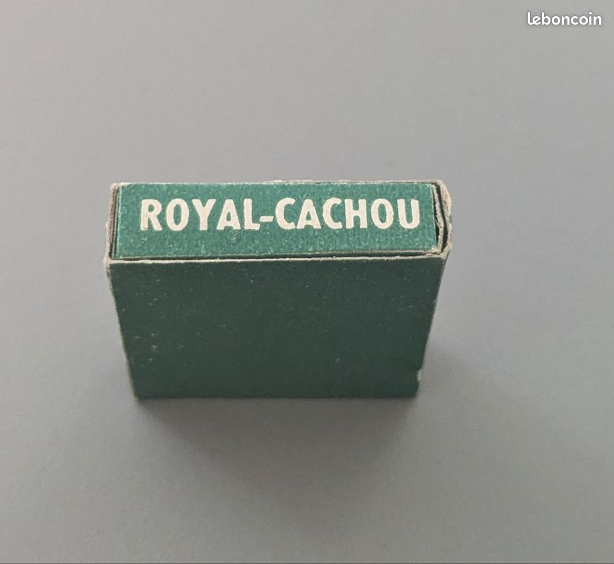 BOITE COFFRET TÔLE PEINTE DOREE CONFISERIE OUTSIDER TOURCOING AU FOND D