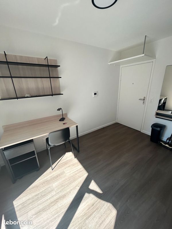 Appartement 1 pièce 21 m² · à Bobigny · 21 m² · 850 €