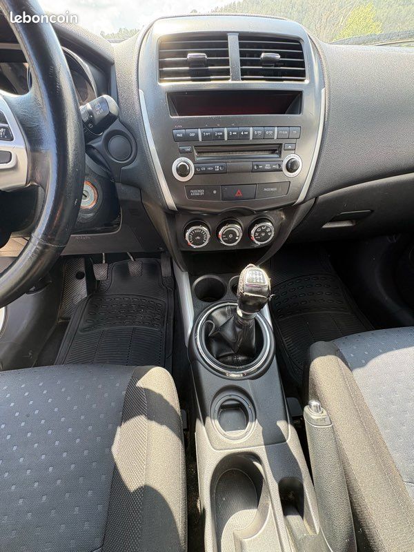 🚘 Mitsubishi ASX 1.8 DI-D DPF ClearTec Style (image 9)