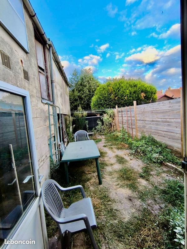 Maison 8 pièces 112 m² · à Comines · 112 m² · 139 000 €