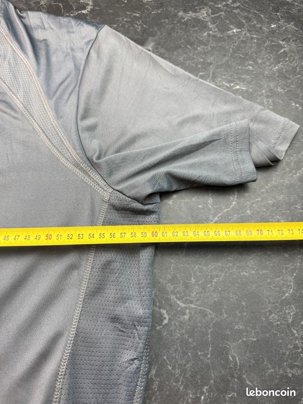 T-shirt Reebok sport respirant haut empiècements en mesh Running gris Homme Taille XL (image 7)