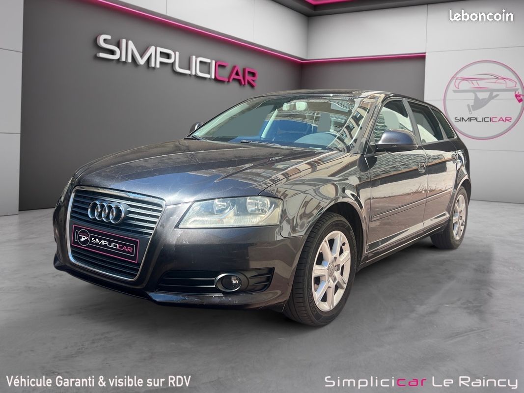 AUDI A3 Sportback Ambiente boîte auto 102Ch Radar AR idéal jeune permis Garantie 12 mois (image 5)