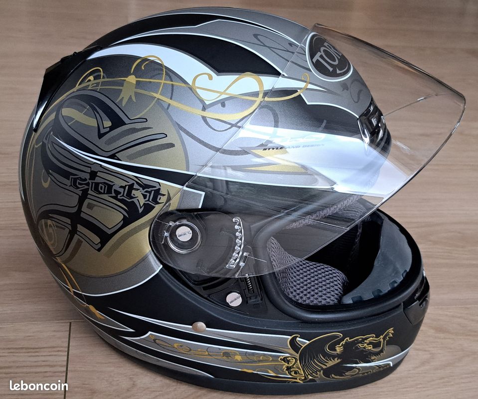 Casque de moto pour femme (taille XS) + visière complémentaire - État neuf (image 1)
