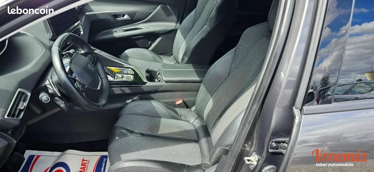 Peugeot 3008 GENERATION-II 1.5 BLUEHDI 130 ALLURE EAT BVA START-STOP (image 12)