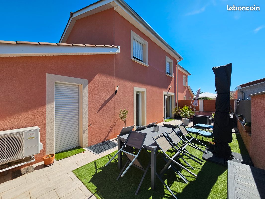 Maison 5 pièces 100 m² · à Villeneuve · 100 m² · 295 000 €