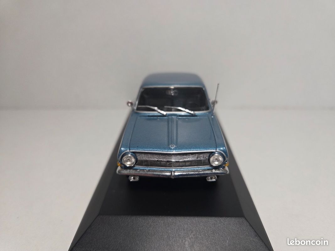 Minichamps 1/43 – Opel Rekord D Coupé Bleue, Occasion Avec Boîte