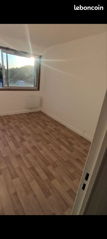 Appartement 3 pièces 65 m² · à Saint-Fargeau-Ponthierry · 65 m² · 1 000 €/mois