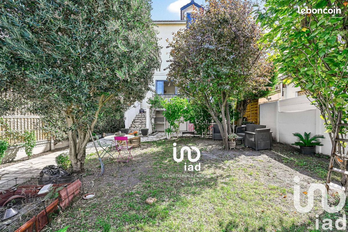 Maison 7 pièces 160 m² · à Nanterre · 160 m² · 750 000 €