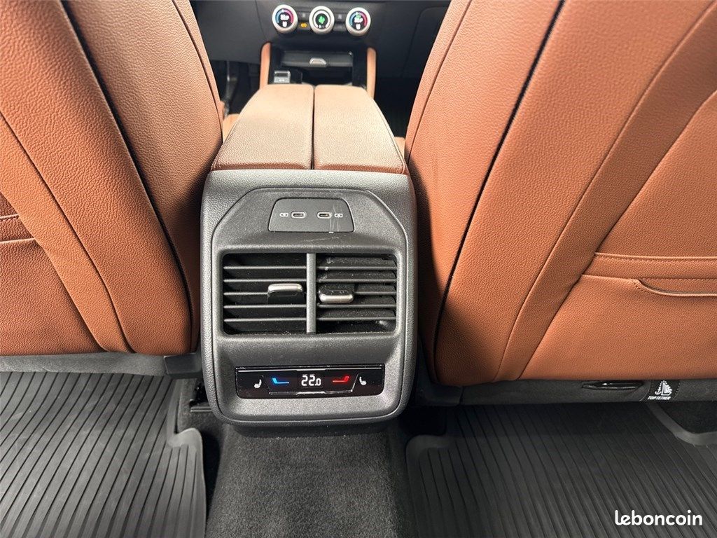 Skoda Superb IV BERLINE 2.0 TDI 150 CH SCR DSG7 Laurin & Klement (image 15)