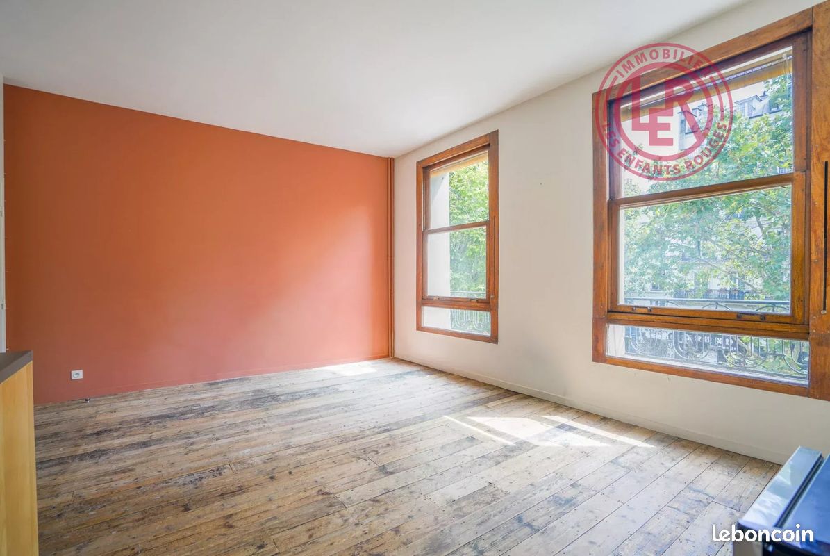 Appartement 2 pièces 57 m² · à Paris · 57 m² · 2 425 €