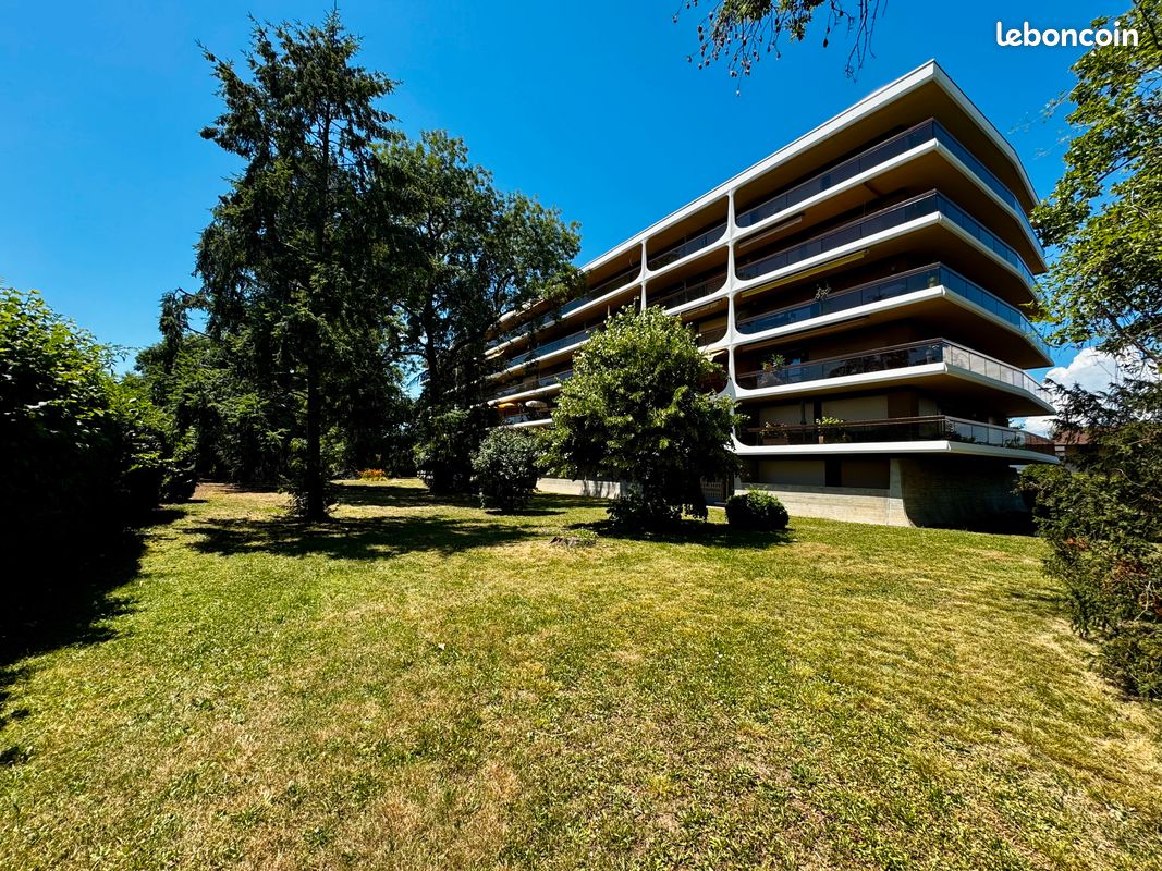 Appartement 2 pièces 51 m² · à Thonon-les-Bains · 51 m² · 1 390 €