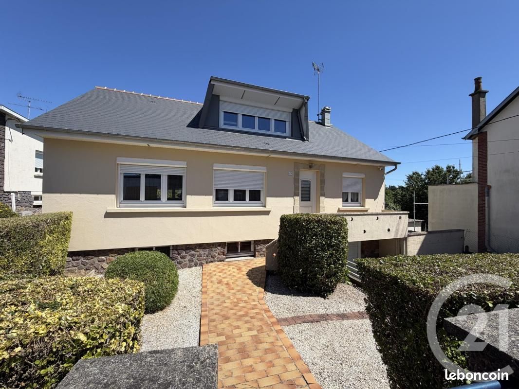 Maison 4 pièces 90 m² · à Saint-Georges-des-Groseillers · 90 m² · 159 000 €