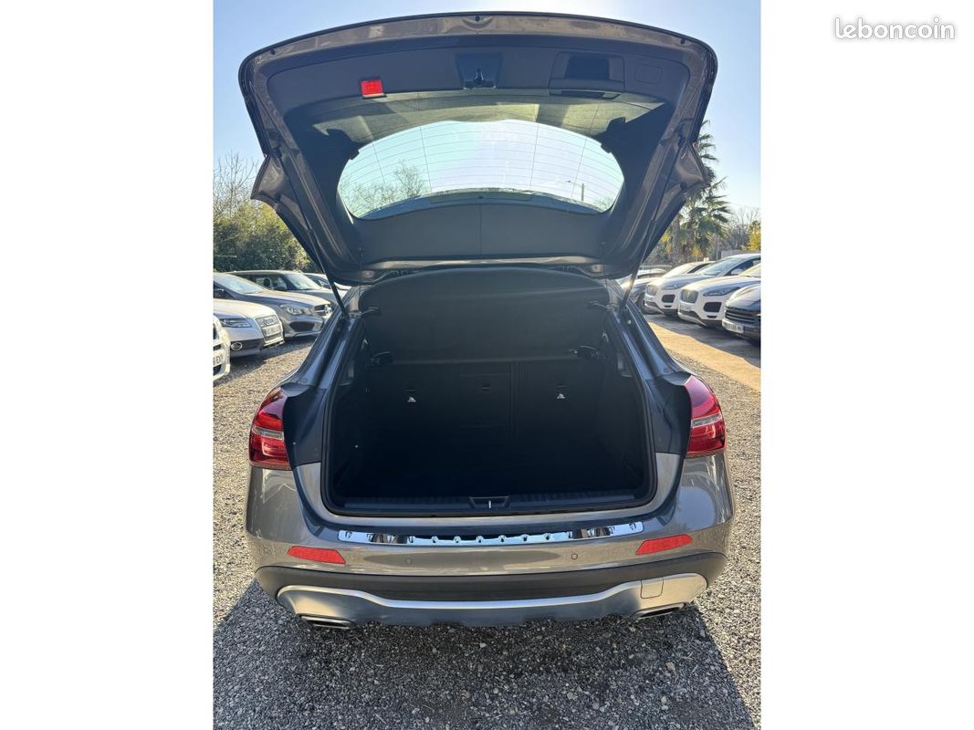 MERCEDES CLASSE GLA 180 Sensation 122ch phase 2 (image 7)