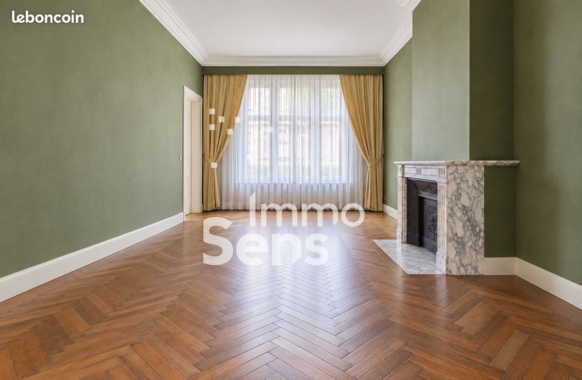 Maison 6 pièces 152 m² · à Roubaix · 152 m² · 299 600 €