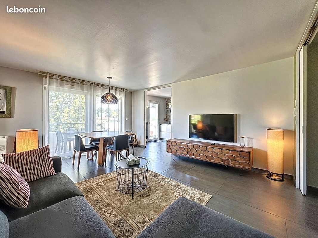 Appartement a louer - 4 pièce(s) - 86 m2 - Surfyn