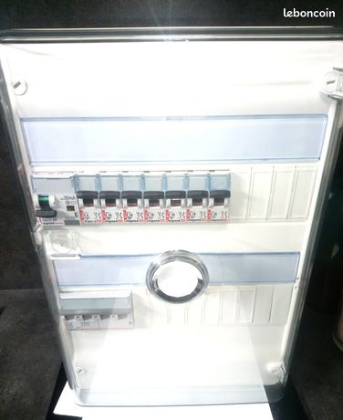 Disjoncteur Legrand DX³ 6000 – 20A Courbe B – 1P+N 230V~ – Pour Tableau électrique – Peigne HX³ Optimisé